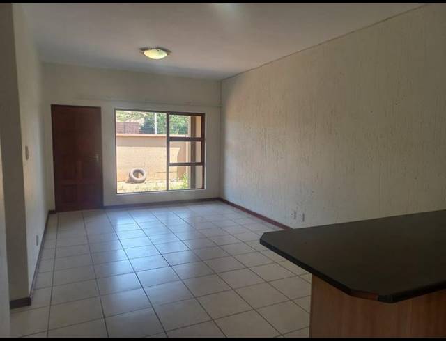 2 BEDROOM PROPERTY TO RENT IN VANDERBIJLPARK CW 1